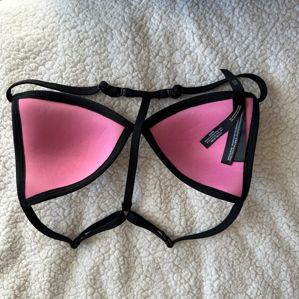 Victoria's Secret PINK triangle push up bikini top - Picture 2 of 5